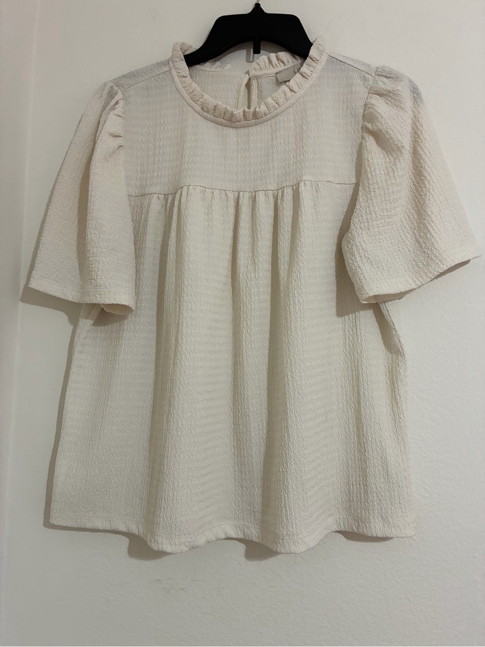 LOFT Cream Textured Ruffle-Neck Tunic - Picture 2 of 12